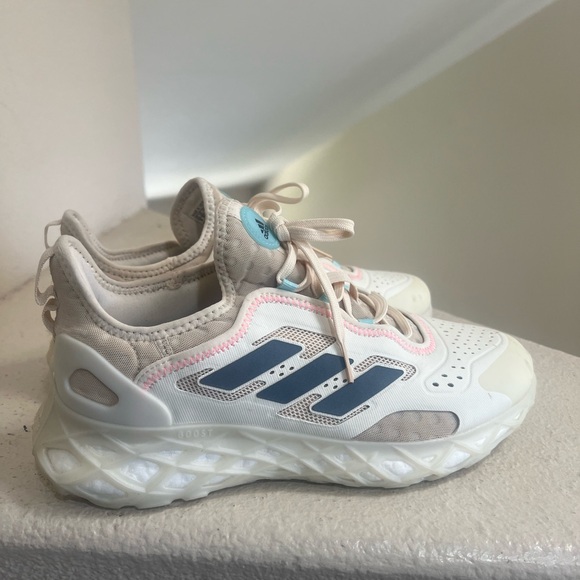 Adidas Women's Web Boost Sneakers Running Size 9‎ - Off White / Ecru Tint - - Picture 1 of 9